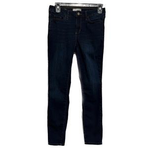 Universal Thread Mid Rise Skinny Dark Wash Jean size 0